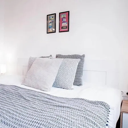 Stylish And Comfy For 6 Guests Budapešť