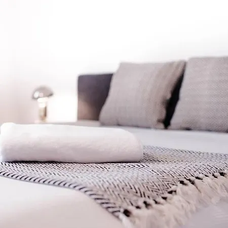 Apartmán Stylish And Comfy For 6 Guests *