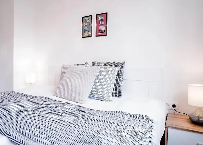 Stylish And Comfy For 6 Guests Budapest